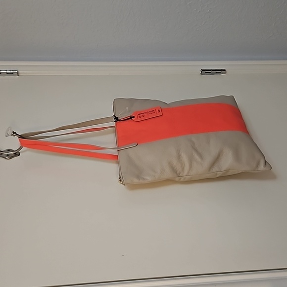 GAP Two-tone Neon Coral Colorblock Vertical Leather Bag - Picture 4 of 9